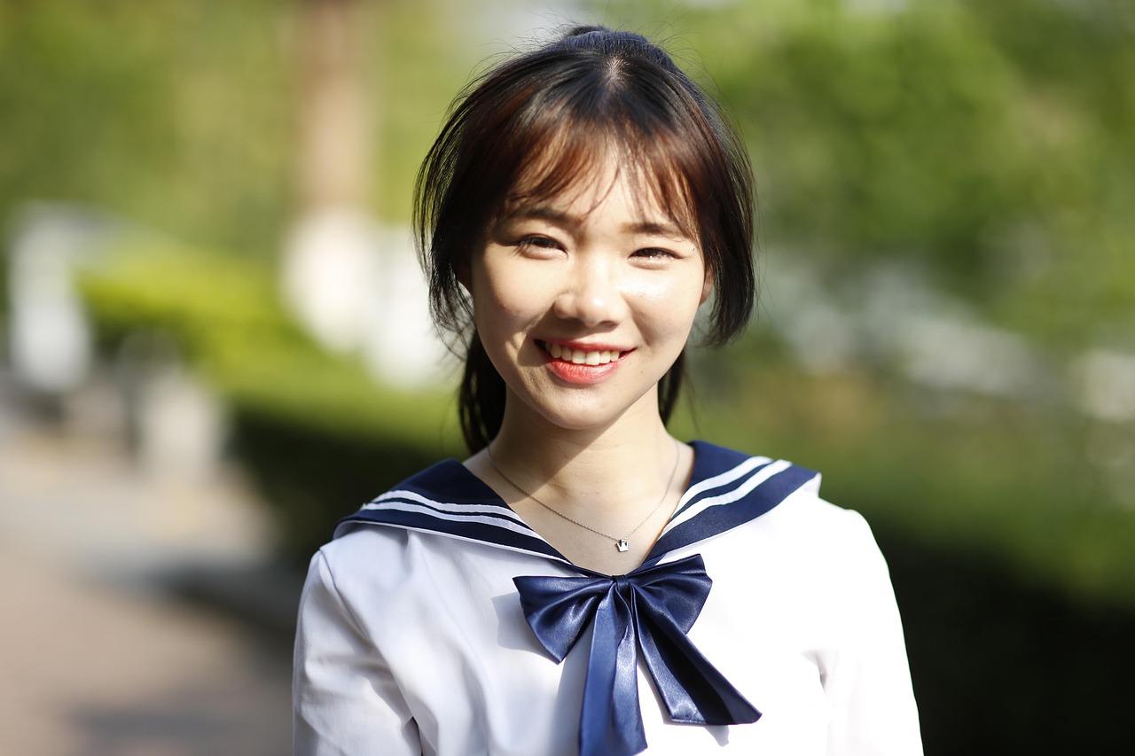 蓝姐三中三论坛,蓝姐三中三论坛，一个汇聚智慧与激情的在线交流平台
